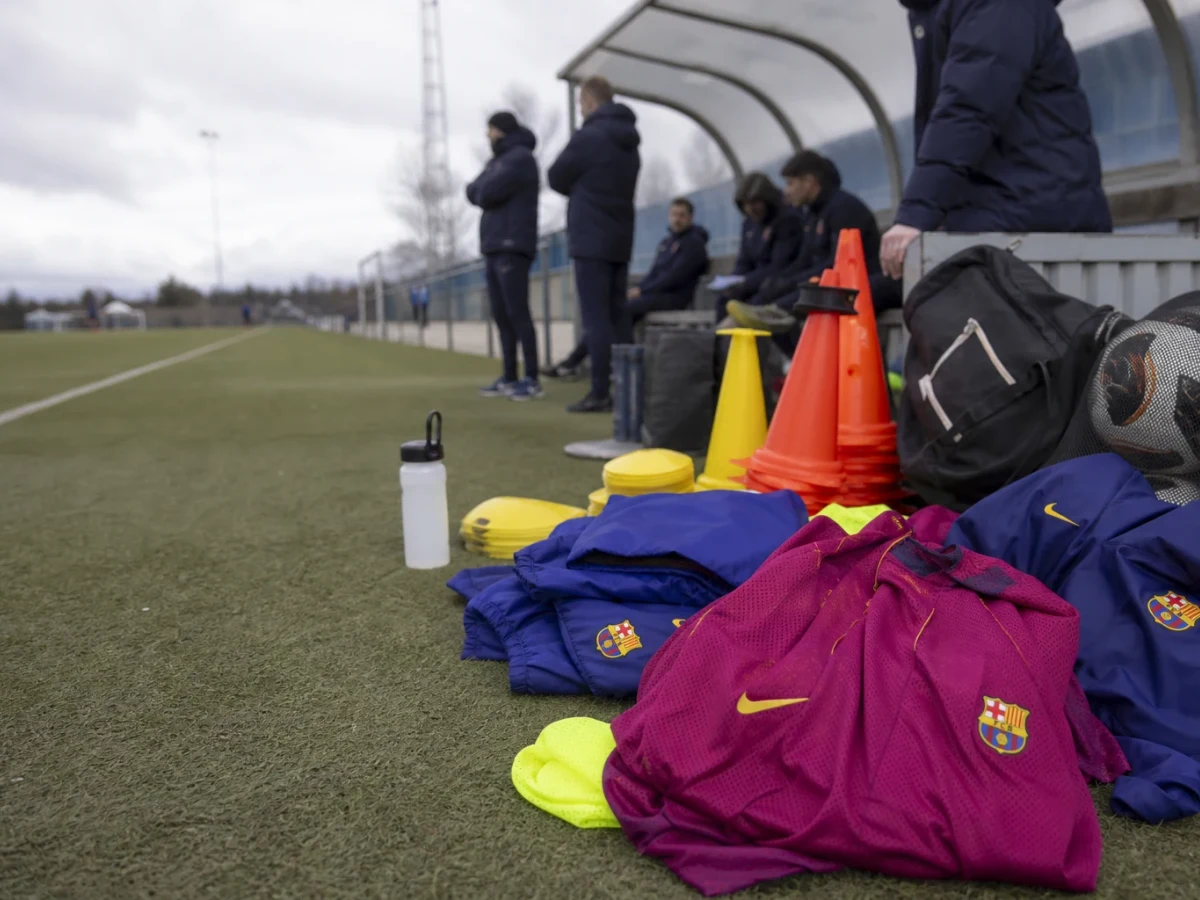 Jesse Bisiwu allekirjoitti pitkän sopimuksen Barcelonan kanssa