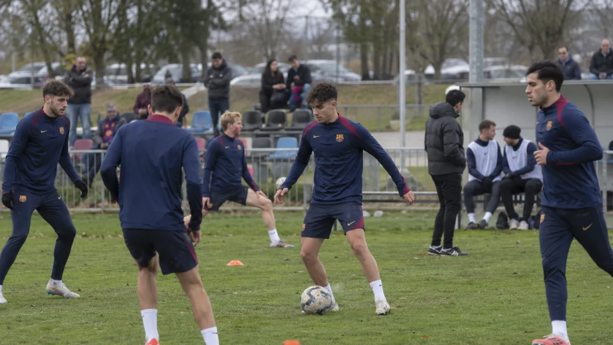Kounde, Bernal, Espart ja Cancelo palasivat Barcelonan harjoituksiin